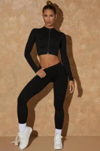 Women's tracksuit with two-piece long sleeves in multiple colors