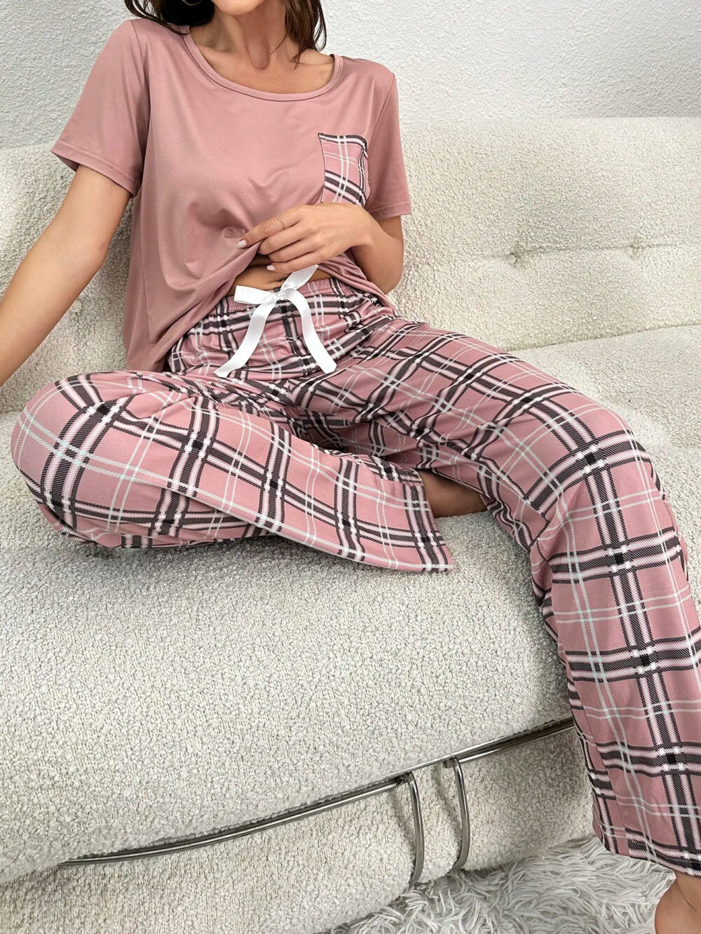 Women's Elegant Light Pink Pajama Set with Square Pocket and Patterned Pants